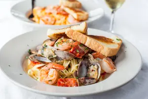 Mixed Seafood Pasta