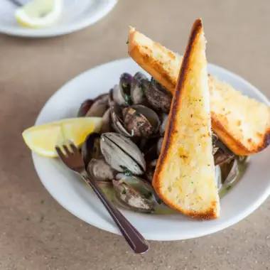 Steamed Manila Clams
